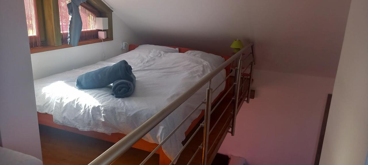 Ket Puli Vendeghaz Apartment Bichișciaba Exterior foto